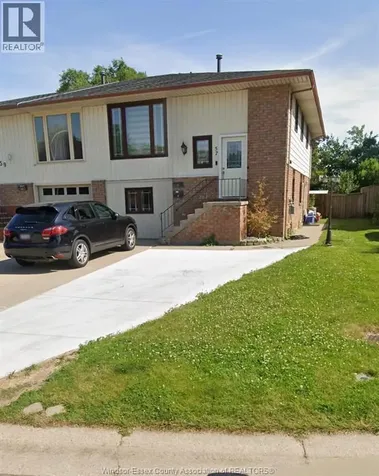 57 Windwood Drive Leamington ON N8H 4M8