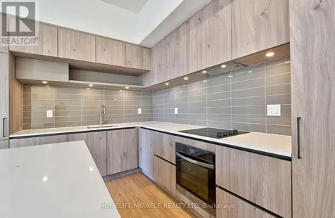 8 David Eyer Road Richmond Hill ON L4S 0N5