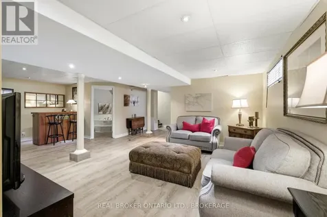 1817 Shearer Avenue Cornwall ON K6H 2H4