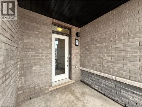 375 Starlight Avenue Breslau ON N0B 1M0