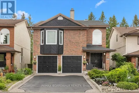 24 Hackett Street Ottawa ON K1V 0P7
