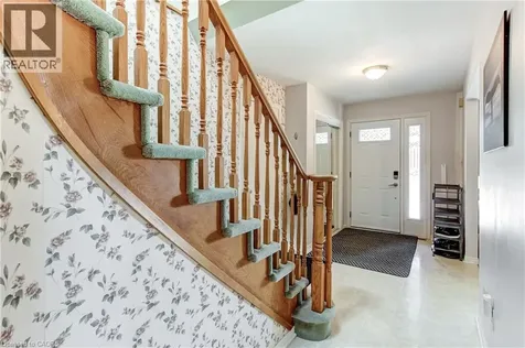 2130 Cleaver Avenue Burlington ON L7M 3R1