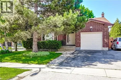 2130 Cleaver Avenue Burlington ON L7M 3R1