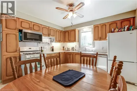 2130 Cleaver Avenue Burlington ON L7M 3R1