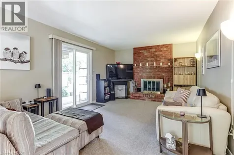 2130 Cleaver Avenue Burlington ON L7M 3R1