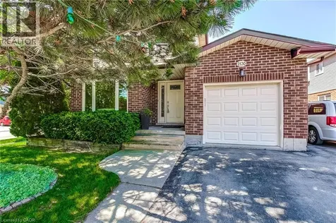 2130 Cleaver Avenue Burlington ON L7M 3R1