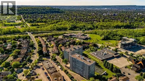 40 Harrisford Street Hamilton ON L8K 6N1