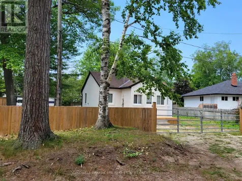 16 73rd Street North Wasaga Beach ON L9Z 2X6