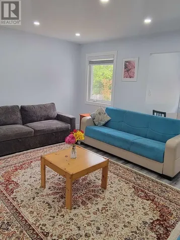 16 73rd Street North Wasaga Beach ON L9Z 2X6
