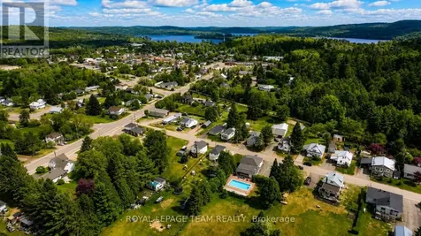 26 Lane Street Madawaska Valley ON K0J 1B0