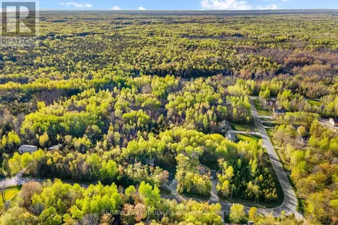 71 Maple Drive Northern Bruce Peninsula ON N0H 1Z0