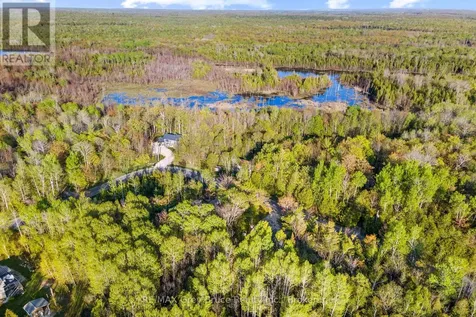 71 Maple Drive Northern Bruce Peninsula ON N0H 1Z0