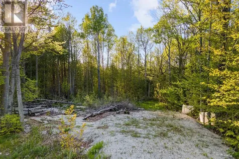 71 Maple Drive Northern Bruce Peninsula ON N0H 1Z0