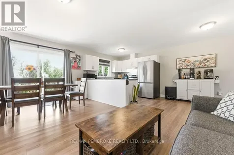 623 Nelson Street Pembroke ON K8A 3P3