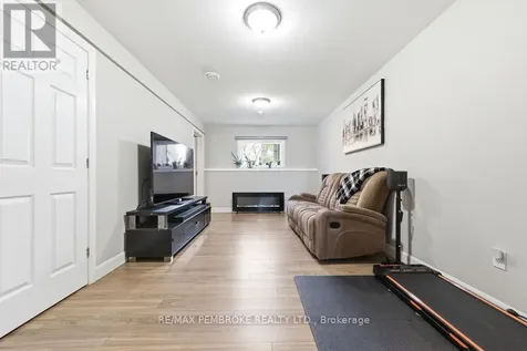 623 Nelson Street Pembroke ON K8A 3P3