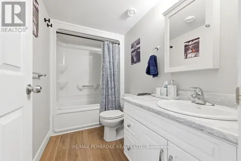 623 Nelson Street Pembroke ON K8A 3P3