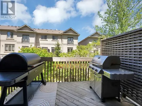 33 Bloorview Place Toronto (don Valley Village) ON M2J 0B2