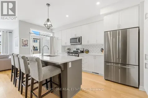 32 Duncanville Street Russell ON K4R 0E8
