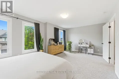 32 Duncanville Street Russell ON K4R 0E8