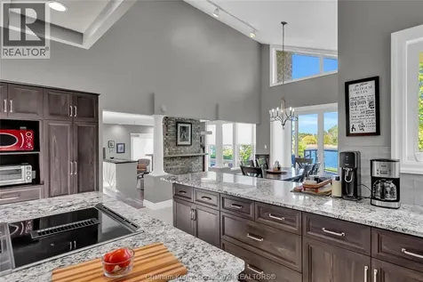 10691 Lakeview Drive Chatham ON N7M 5J3