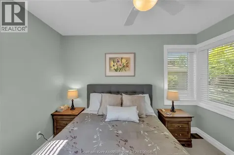 10691 Lakeview Drive Chatham-kent ON N7M 5J3