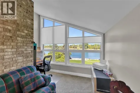 10691 Lakeview Drive Chatham ON N7M 5J3