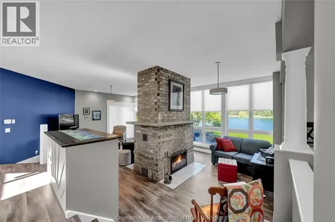 10691 Lakeview Drive Chatham ON N7M 5J3