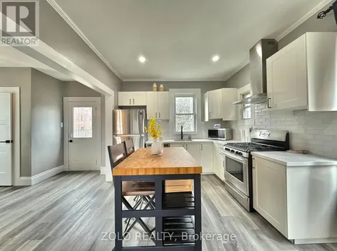 9 Fourth Avenue St. Thomas ON N5R 4G8