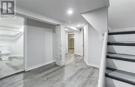 647 Wilson Street Hamilton (gibson) ON L8L 1V3