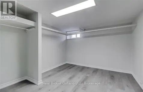647 Wilson Street Hamilton (gibson) ON L8L 1V3