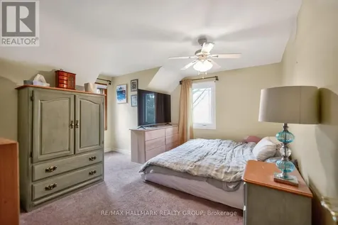 1416 Woodward Avenue Ottawa ON K1Z 7W1