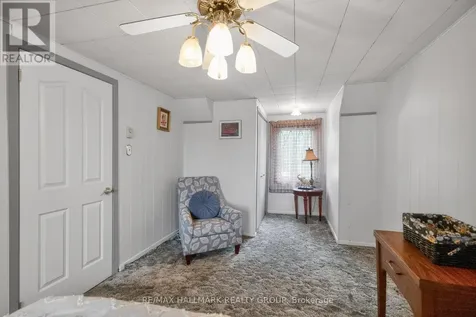 1416 Woodward Avenue Ottawa ON K1Z 7W1