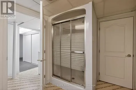 1416 Woodward Avenue Ottawa ON K1Z 7W1