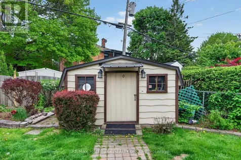 1416 Woodward Avenue Ottawa ON K1Z 7W1