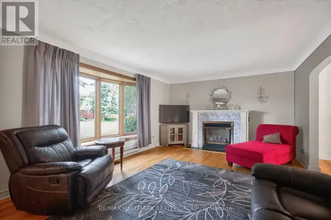 1416 Woodward Avenue Ottawa ON K1Z 7W1