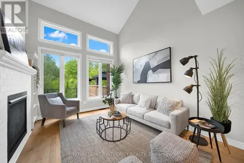 170 Larimar Circle Ottawa ON K1X 0B6