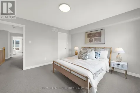 170 Larimar Circle Ottawa ON K1X 0B6
