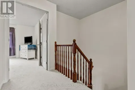 1071 Brasseur Crescent Ottawa ON K4A 5A1