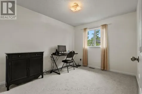 1071 Brasseur Crescent Ottawa ON K4A 5A1