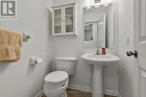 1071 Brasseur Crescent Ottawa ON K4A 5A1