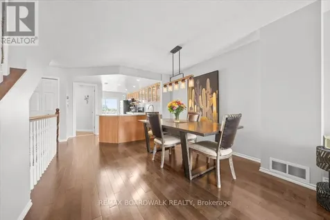 366 Crownridge Drive Ottawa ON K2M 3A4
