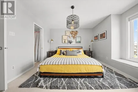 366 Crownridge Drive Ottawa ON K2M 3A4