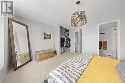 366 Crownridge Drive Ottawa ON K2M 3A4