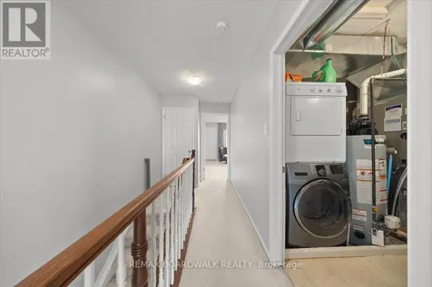 366 Crownridge Drive Ottawa ON K2M 3A4