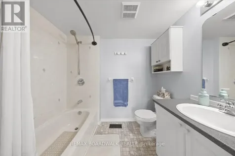 366 Crownridge Drive Ottawa ON K2M 3A4