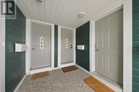 366 Crownridge Drive Ottawa ON K2M 3A4