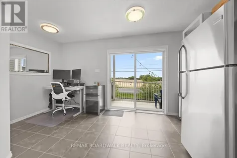 366 Crownridge Drive Ottawa ON K2M 3A4