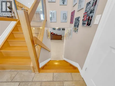 1541 Heatherglen Drive Tecumseh ON N8N 5B3