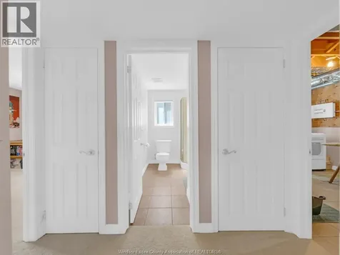 1541 Heatherglen Drive Tecumseh ON N8N 5B3