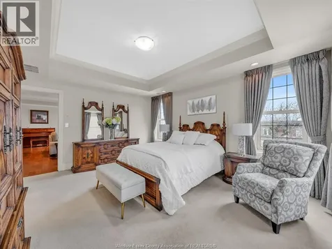 252 Dalhousie Amherstburg ON N9V 1W7